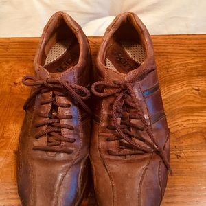 Men’s born shoes 11
